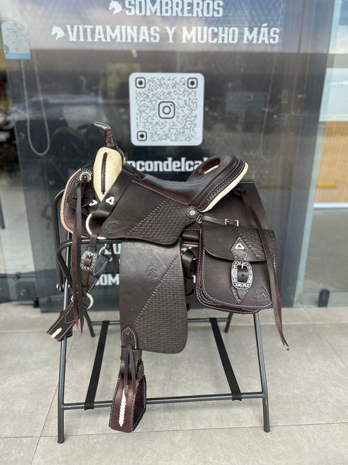 Silla de montar artesanal marrón oscuro Línea Elite